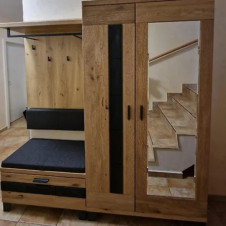 Apartament Arlett *